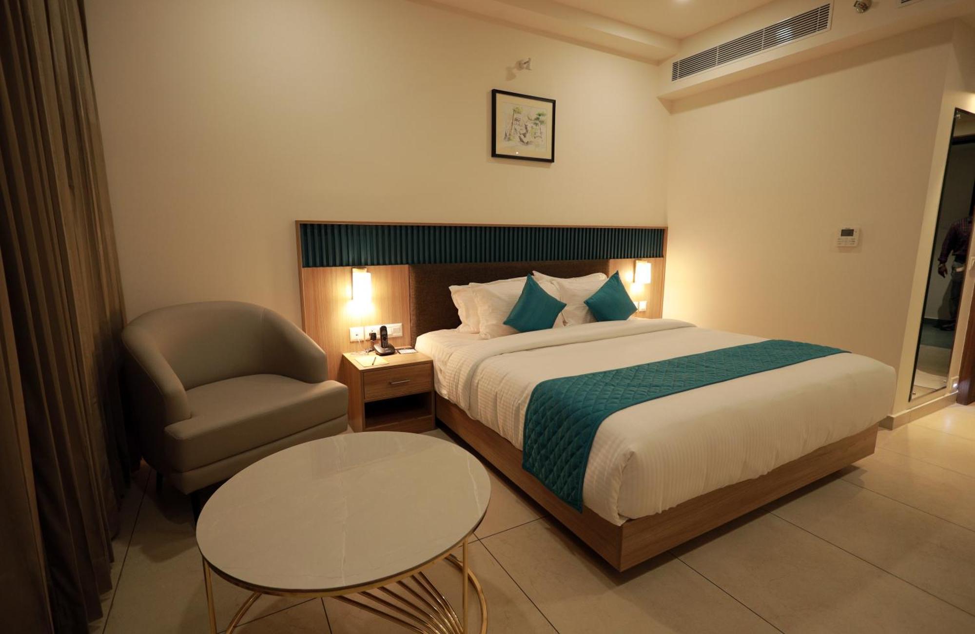 Hotel Viraj Retreat Mundrothuruth Esterno foto